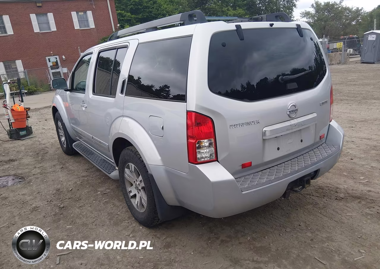 2011 Nissan Pathfinder Silver VIN:5N1AR1NB5BC605106 - 3