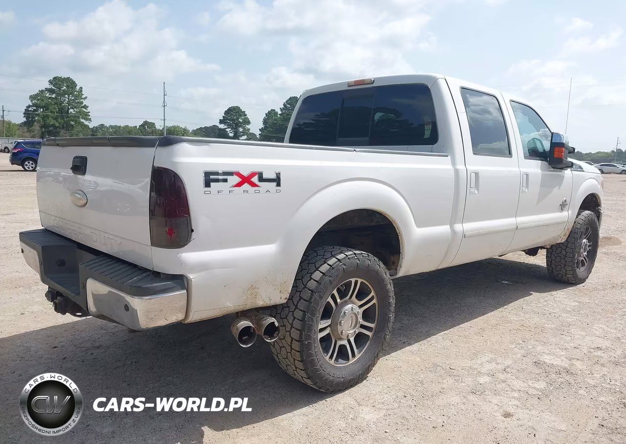 2011 Ford Super Duty F-350 Srw King Ranch-Lariat-Xl-Xlt VIN:1FT8W3BTXBEC68103 - 4