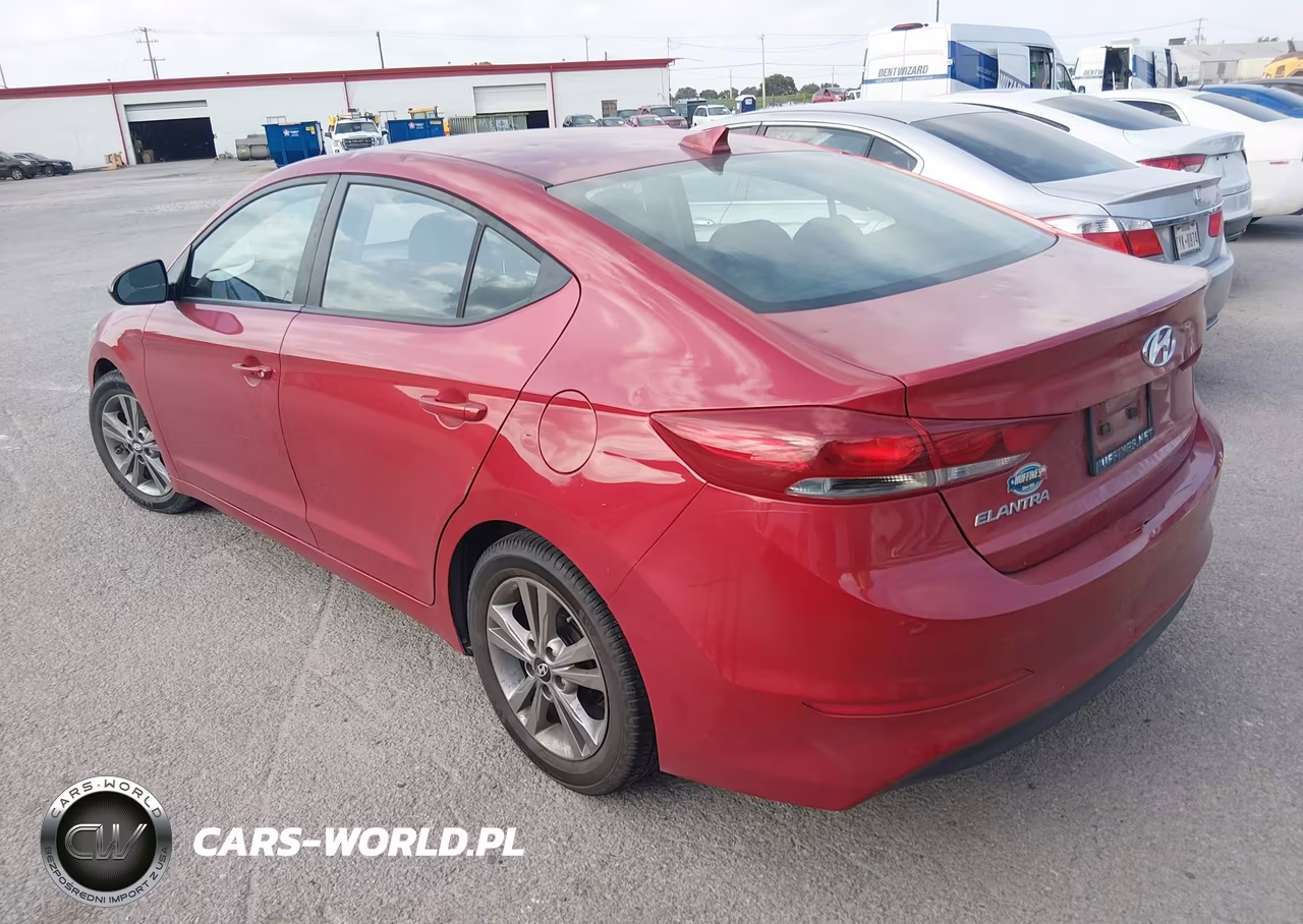 2017 Hyundai Elantra Value Edition VIN:5NPD84LF7HH136660 - 3