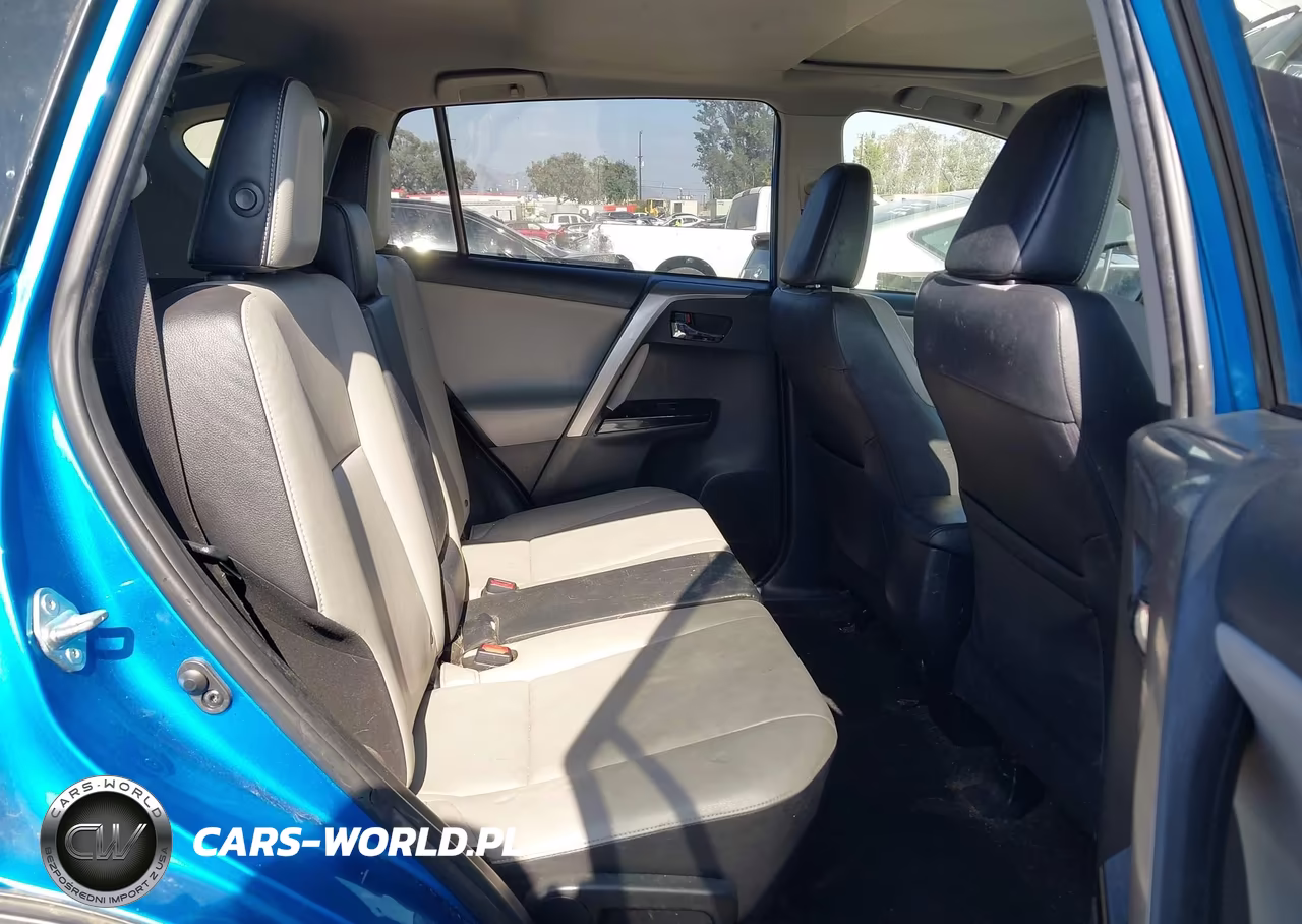 2017 Toyota Rav4 Limited VIN:JTMYFREV3HJ704905 - 8