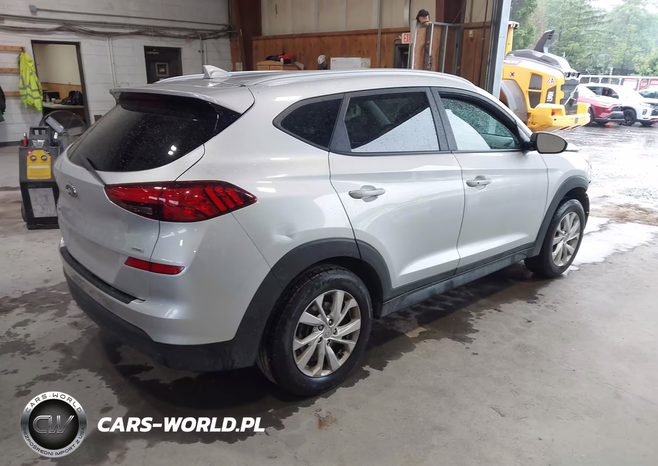 2019 Hyundai Tucson Value VIN:KM8J3CA47KU962091 - 4