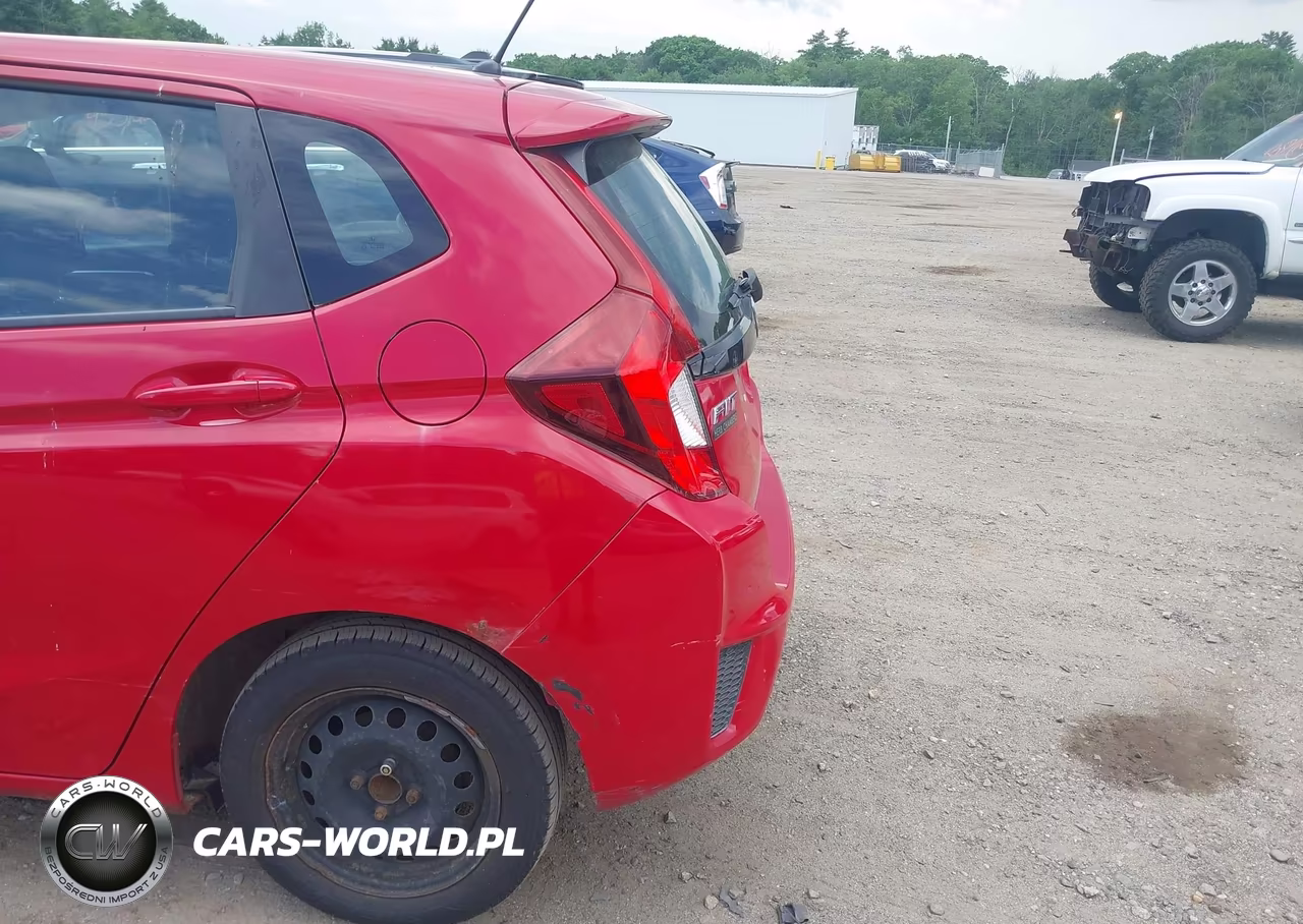 2015 Honda Fit Lx VIN:3HGGK5H53FM785384 - 18