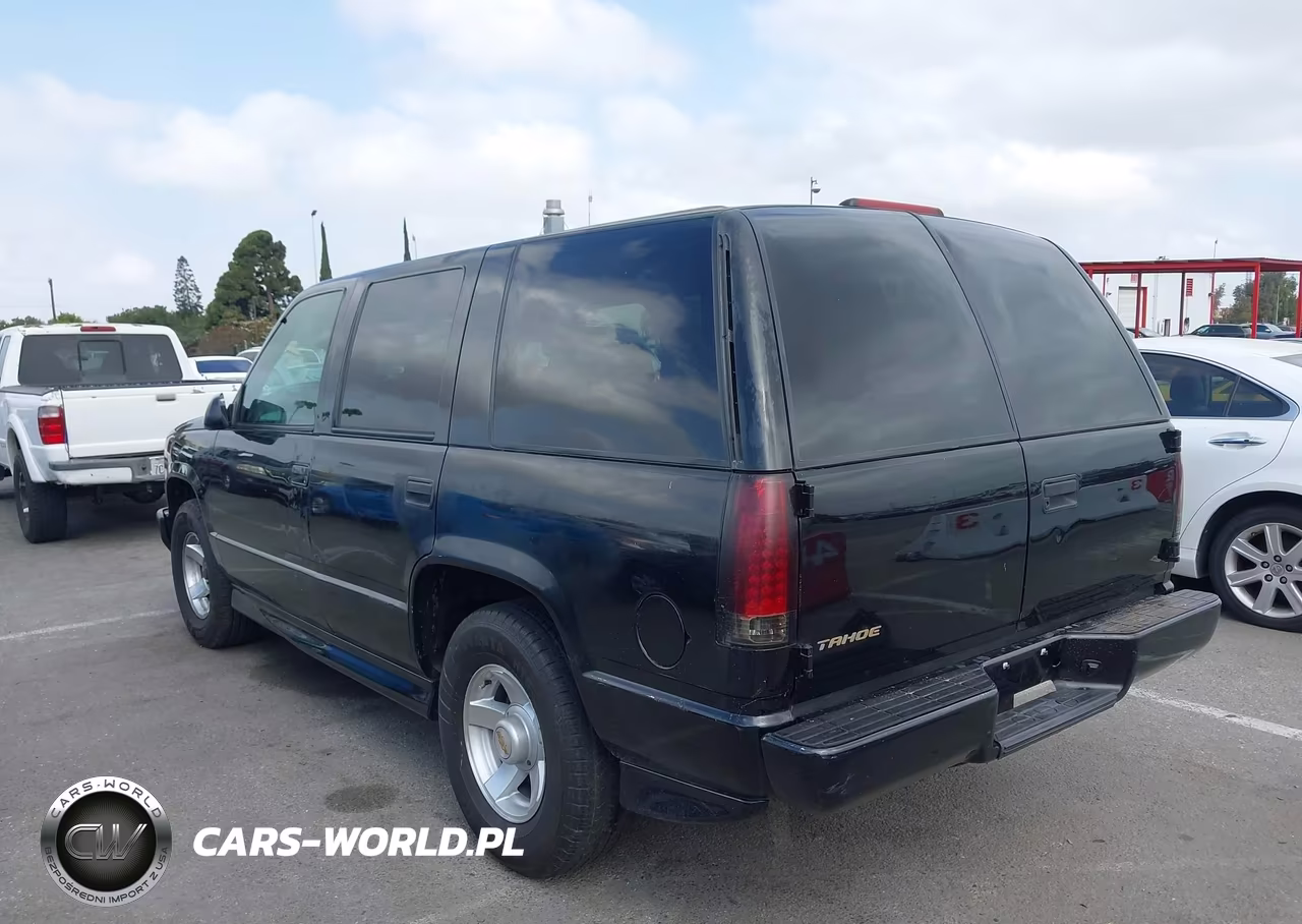 2000 Chevrolet Tahoe Limited VIN:1GNEC13RXYR216563 - 3