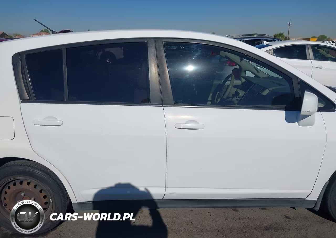 2007 Nissan Versa 1.8S VIN:3N1BC13E47L388072 - 14