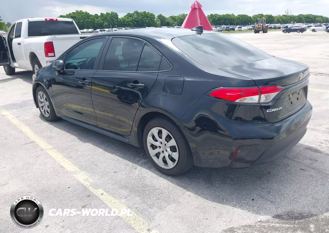 2024 Toyota Corolla Le VIN:5YFB4MDE1RP118636 - 3