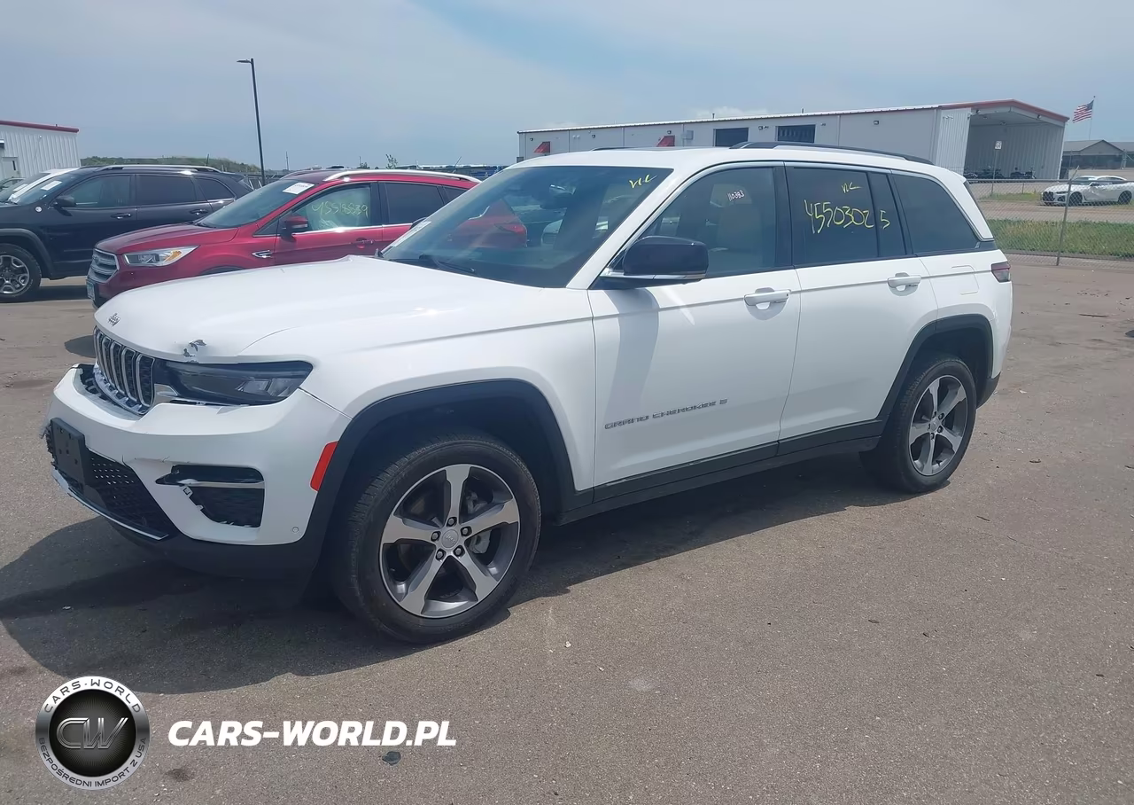 2023 Jeep Grand Cherokee Limited 4X4 VIN:1C4RJHBG0PC581229 - 2