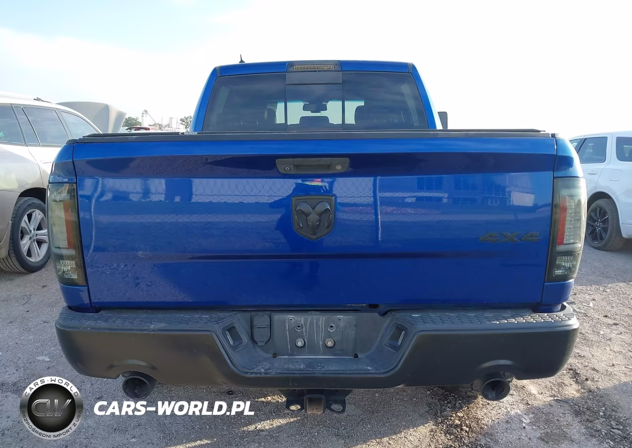 2016 Ram 1500 Laramie VIN:1C6RR7NMXGS186413 - 15
