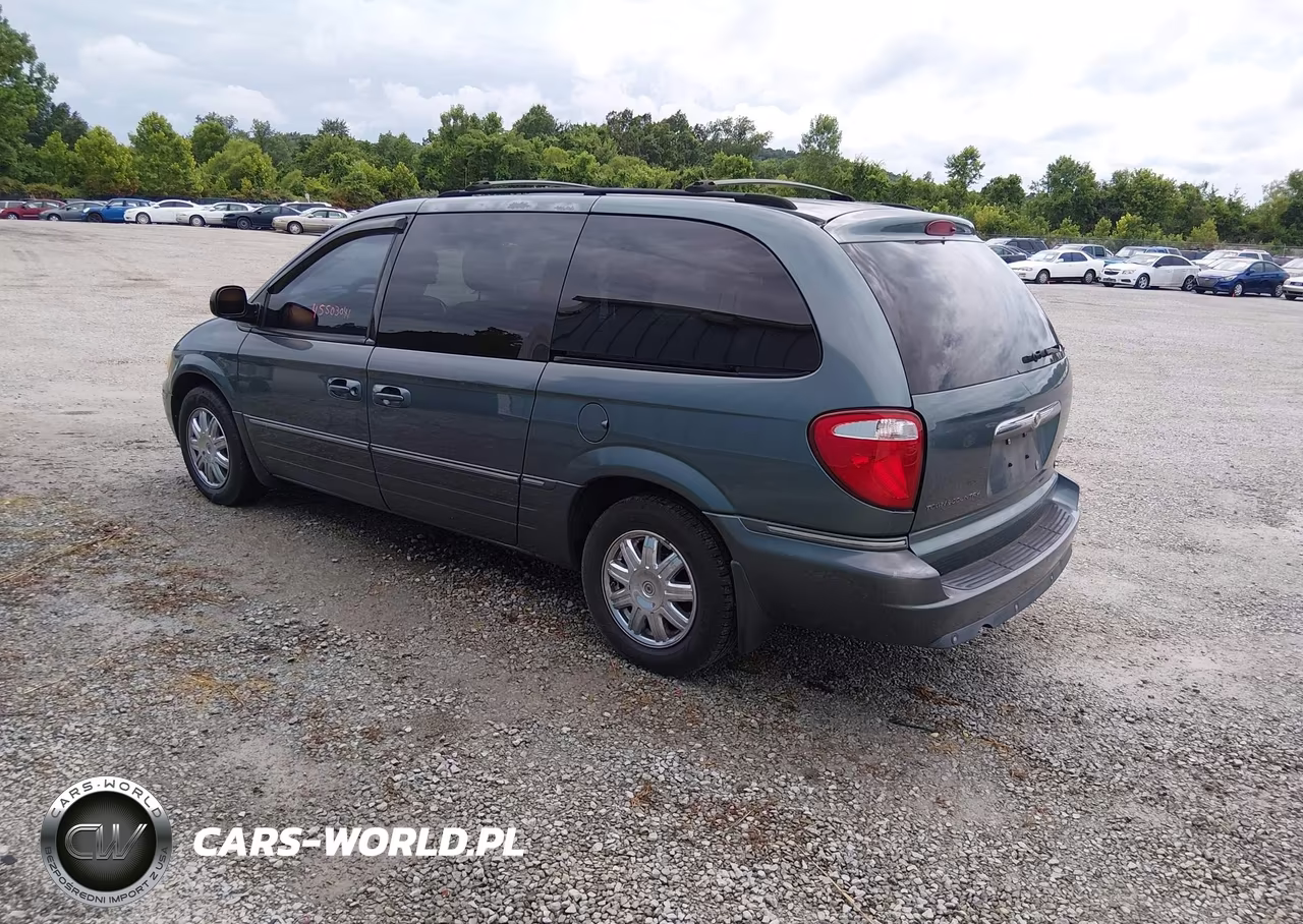 2007 Chrysler Town & Country Touring VIN:2A8GP54L17R293914 - 3