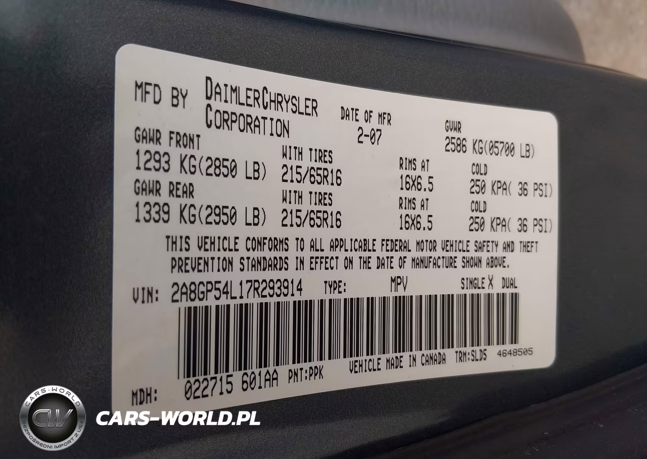 2007 Chrysler Town & Country Touring VIN:2A8GP54L17R293914 - 9