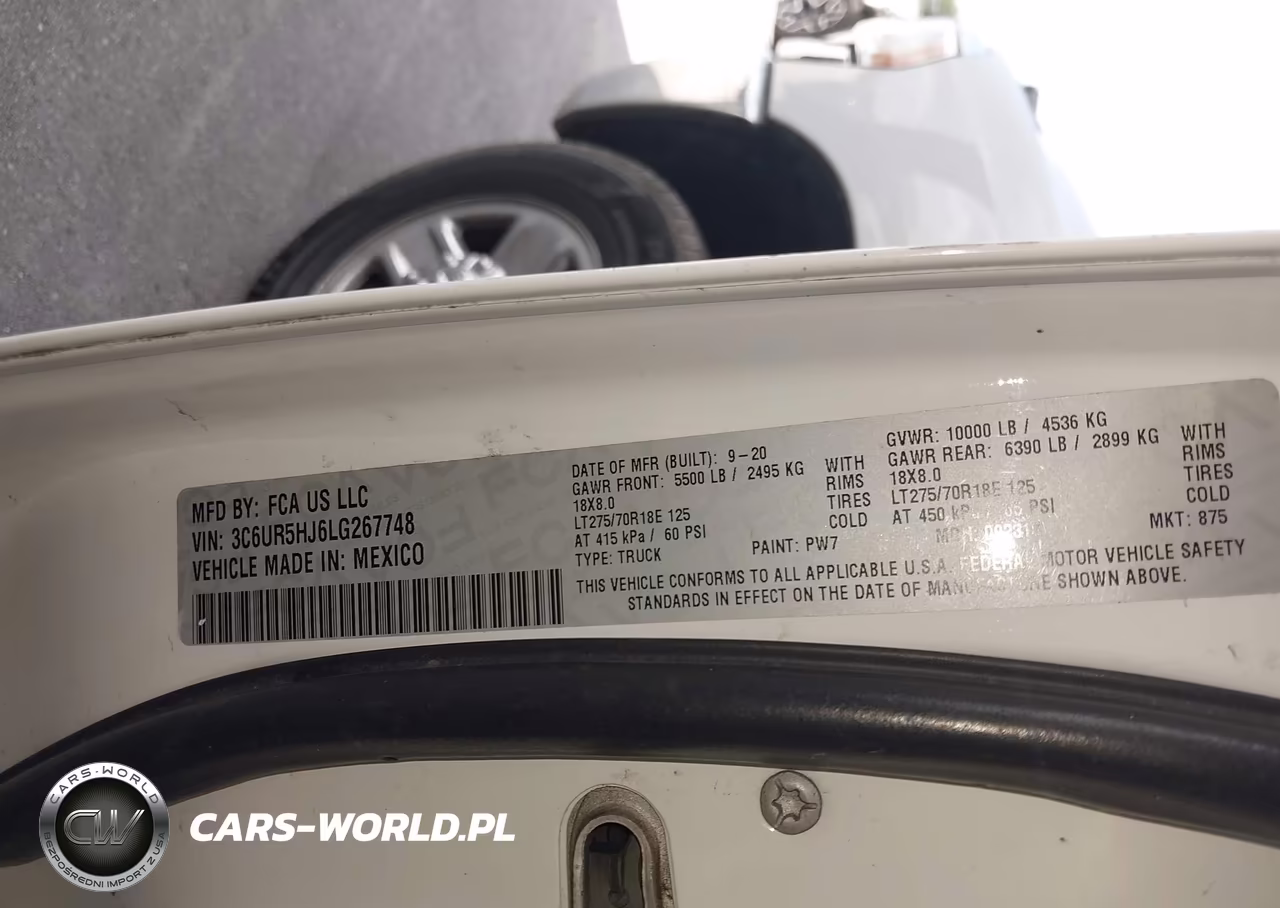 2020 Ram 2500 Tradesman 4X4 8' Box VIN:3C6UR5HJ6LG267748 - 9