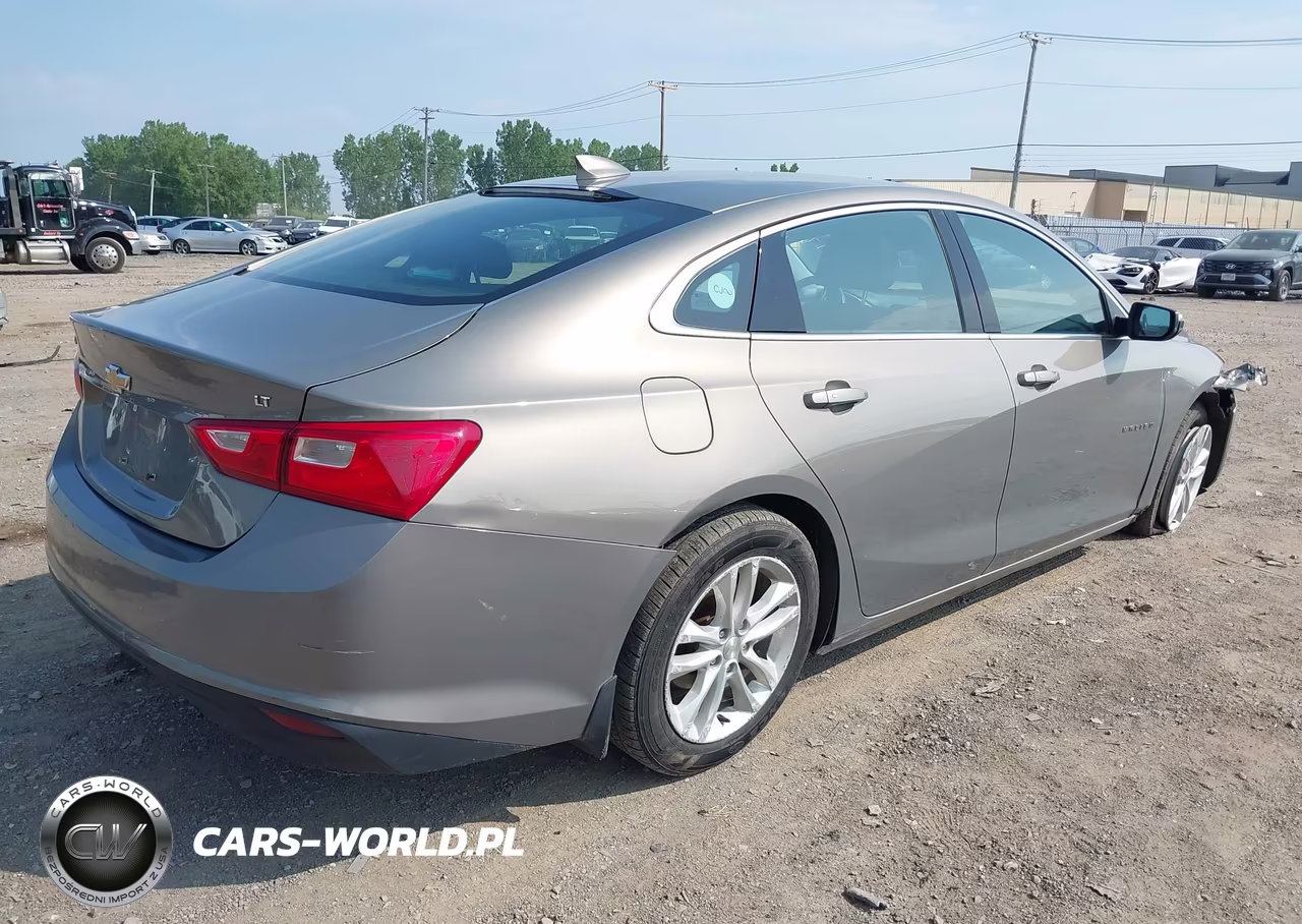 2017 Chevrolet Malibu 1Lt VIN:1G1ZE5ST5HF143928 - 4
