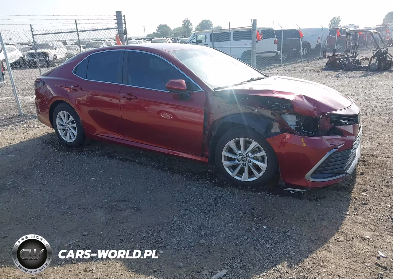 2021 Toyota Camry Le