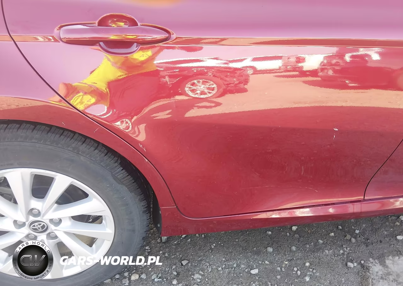 2021 Toyota Camry Le VIN:4T1C11AKXMU604424 - 21