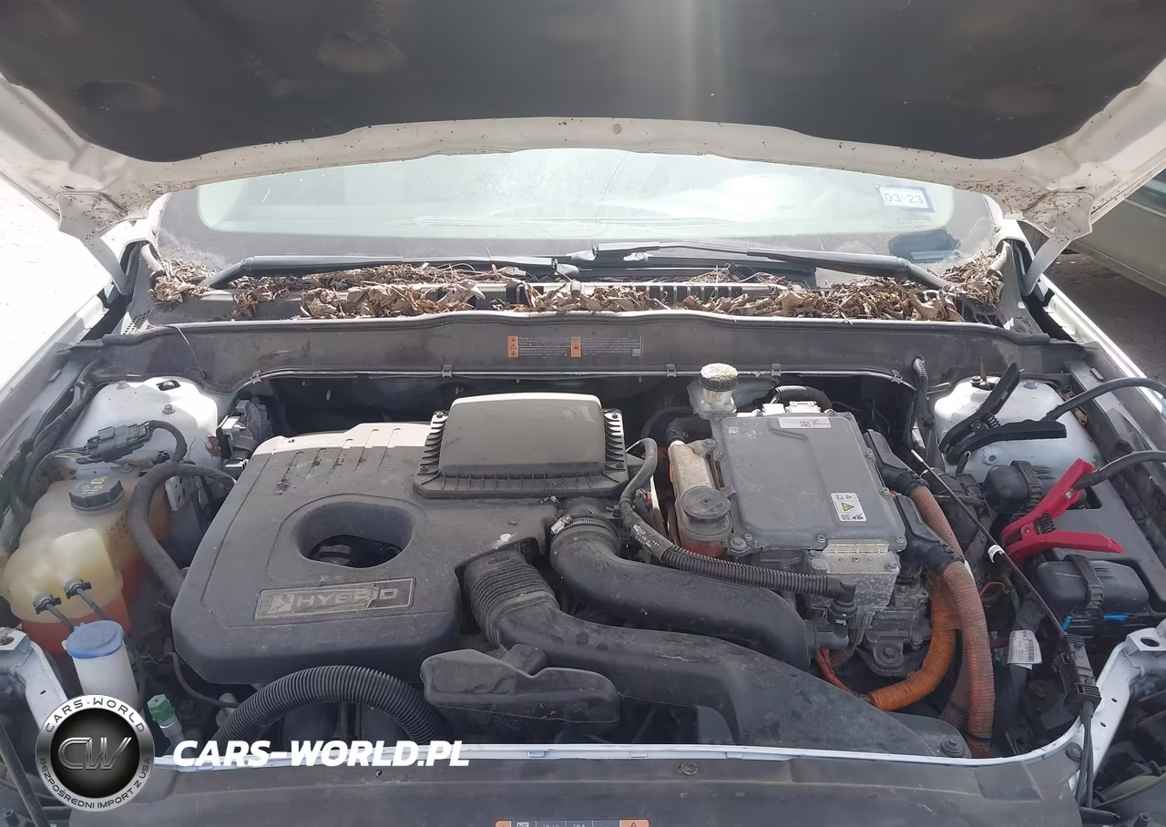 2018 Ford Fusion Hybrid S VIN:3FA6P0UU2JR180527 - 10