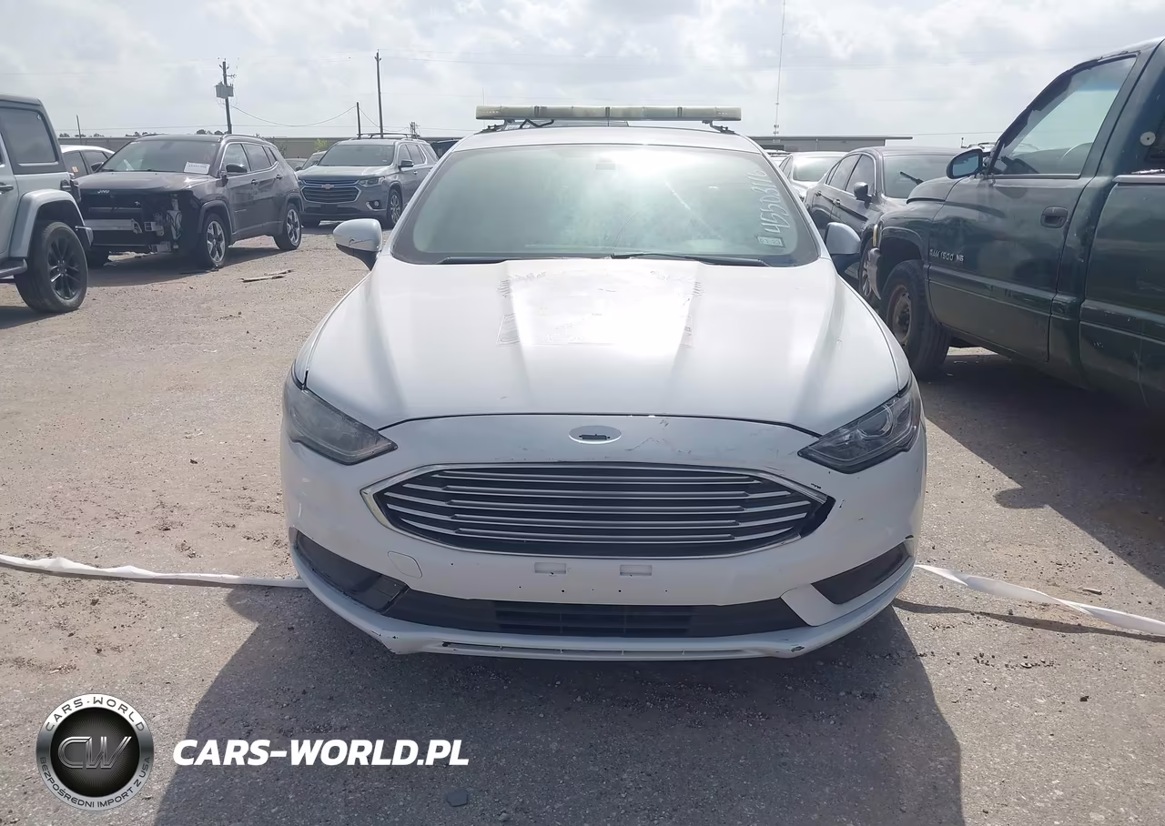 2018 Ford Fusion Hybrid S VIN:3FA6P0UU2JR180527 - 12