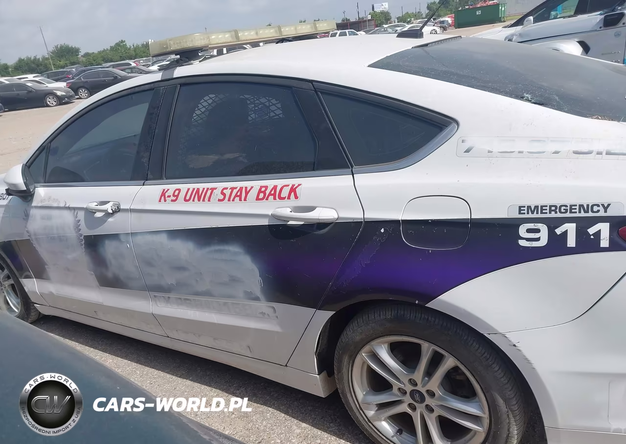 2018 Ford Fusion Hybrid S VIN:3FA6P0UU2JR180527 - 14