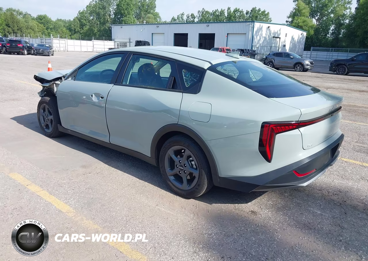 2025 Kia K4 Lxs VIN:3KPFT4DE3SE145123 - 3