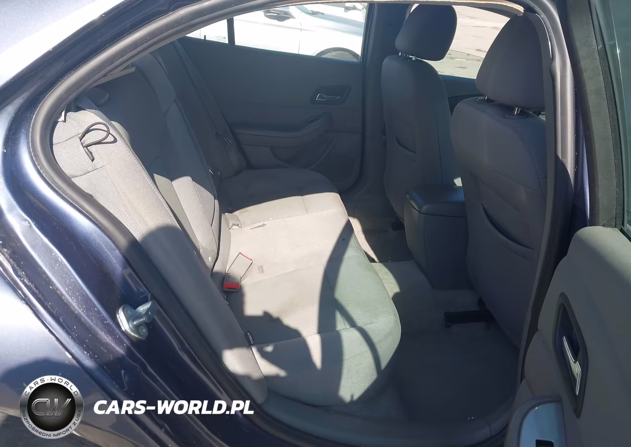 2014 Chevrolet Malibu 1Ls VIN:1G11B5SL1EF106831 - 8