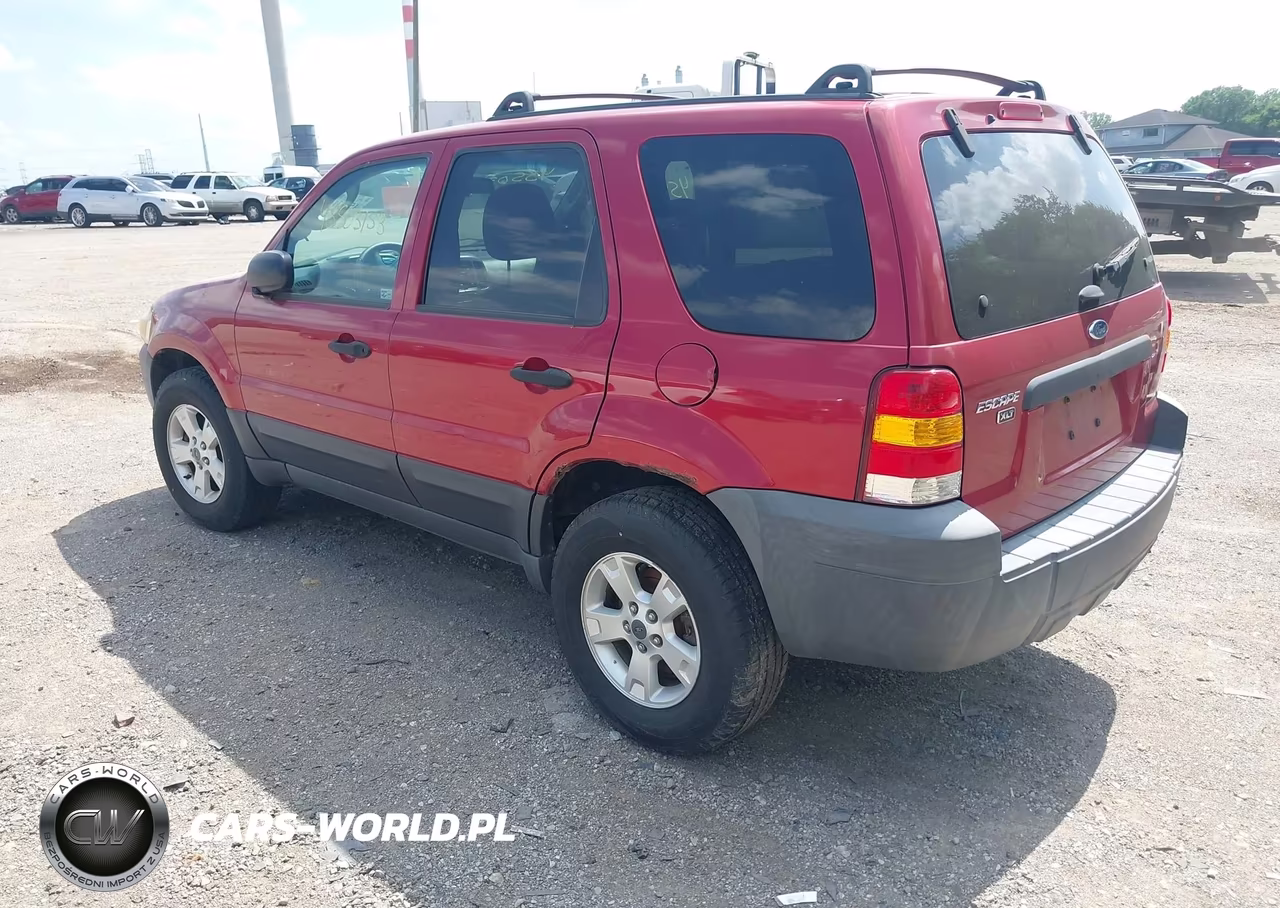 2005 Ford Escape Xlt VIN:1FMYU93185KA39216 - 3