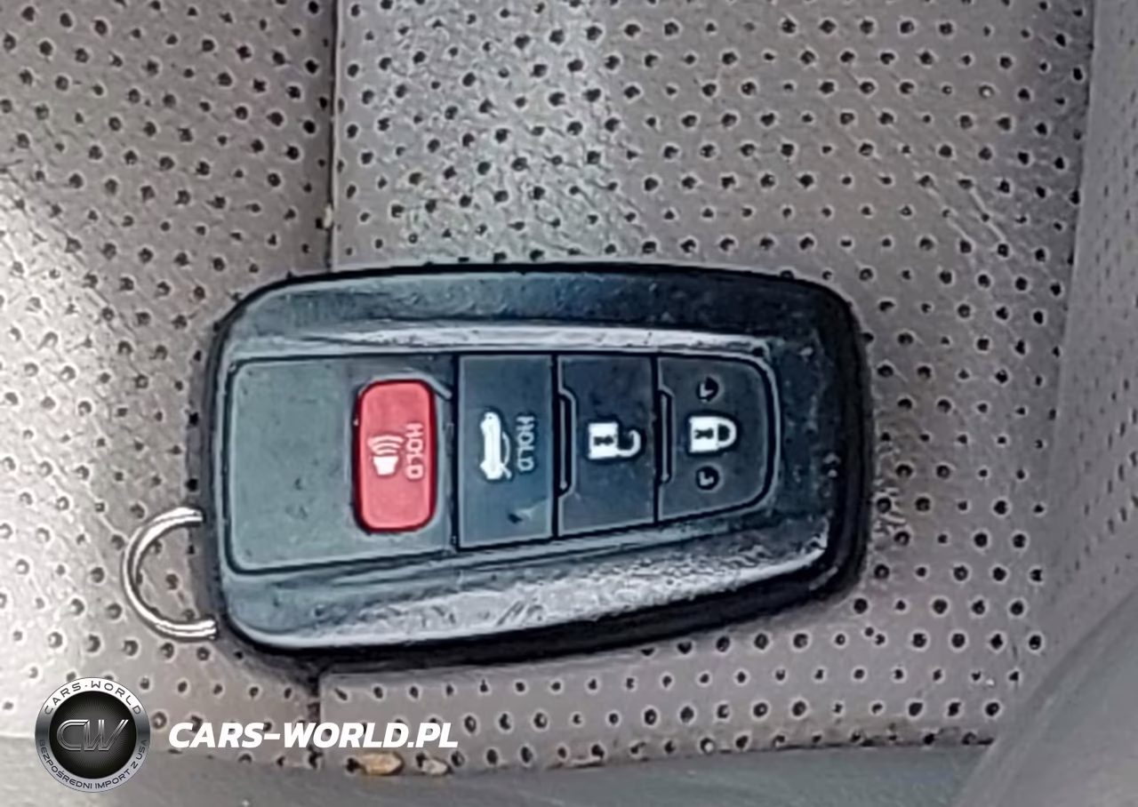 2018 Toyota Camry Xse VIN:4T1B61HKXJU143577 - 11