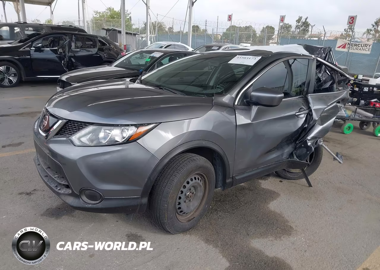 2019 Nissan Rogue Sport S VIN:JN1BJ1CR9KW338425 - 2