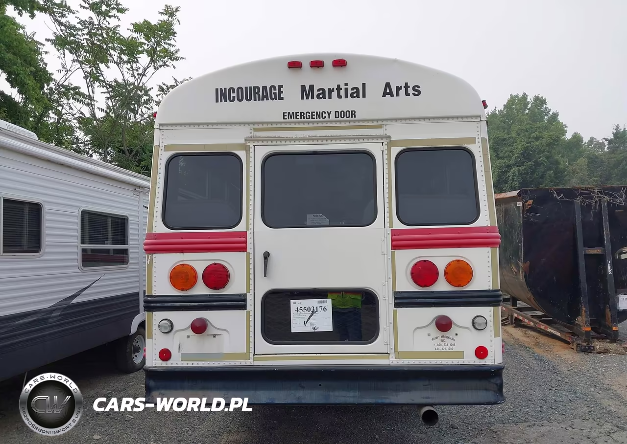 2005 Freightliner School Bus VIN:4UZAAWDH75CU83802 - 16