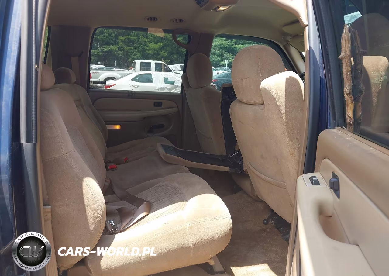 2000 Chevrolet Suburban 2500 Ls VIN:3GNGK26U7YG184835 - 8