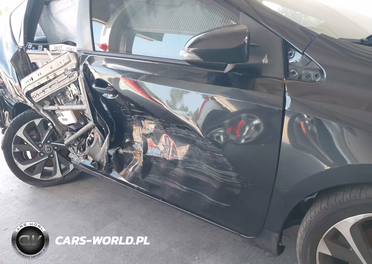 2018 Toyota Corolla Im VIN:JTNKARJE5JJ553240 - 18
