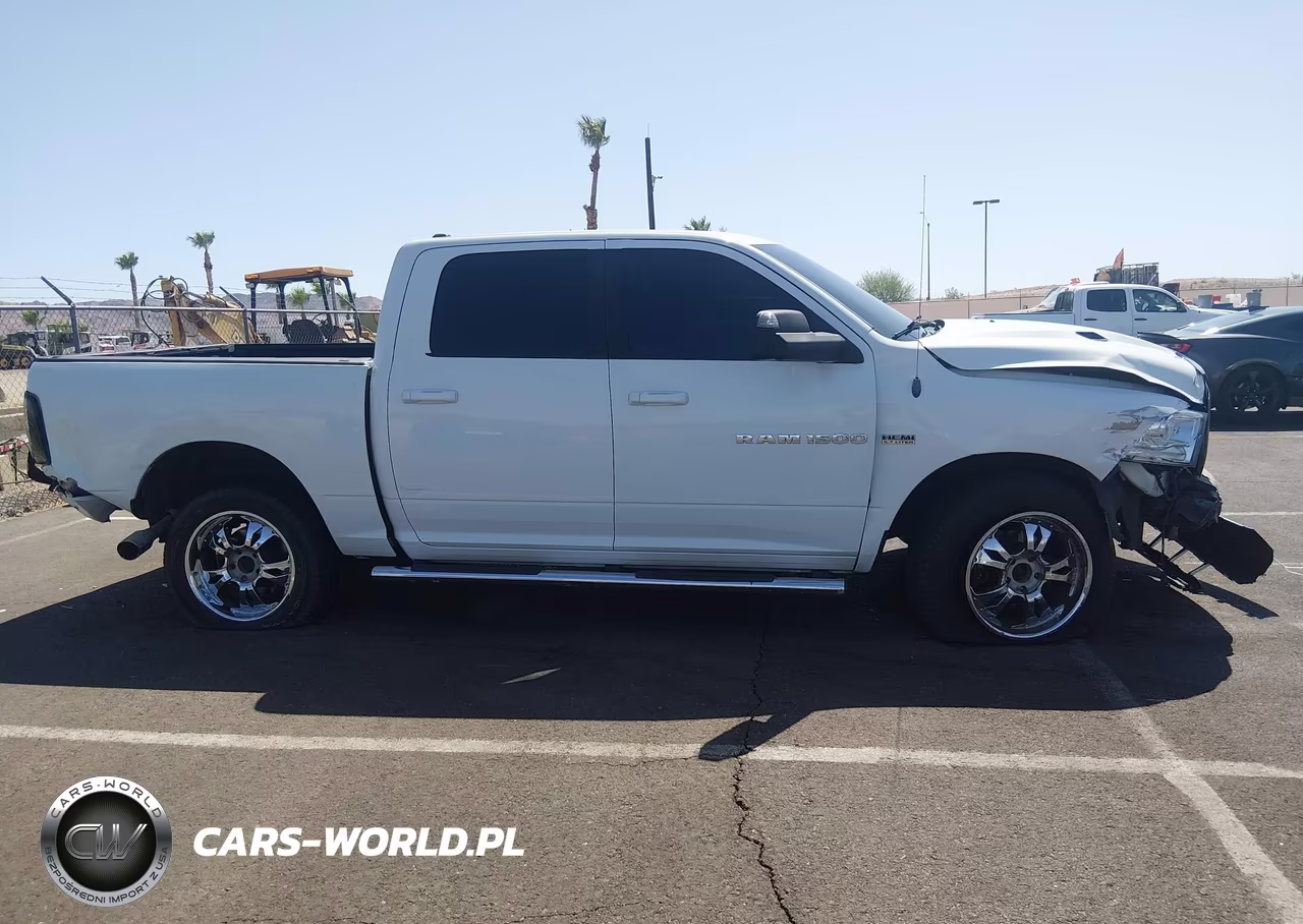 2011 Ram Ram 1500 Sport VIN:1D7RV1CT4BS581553 - 13