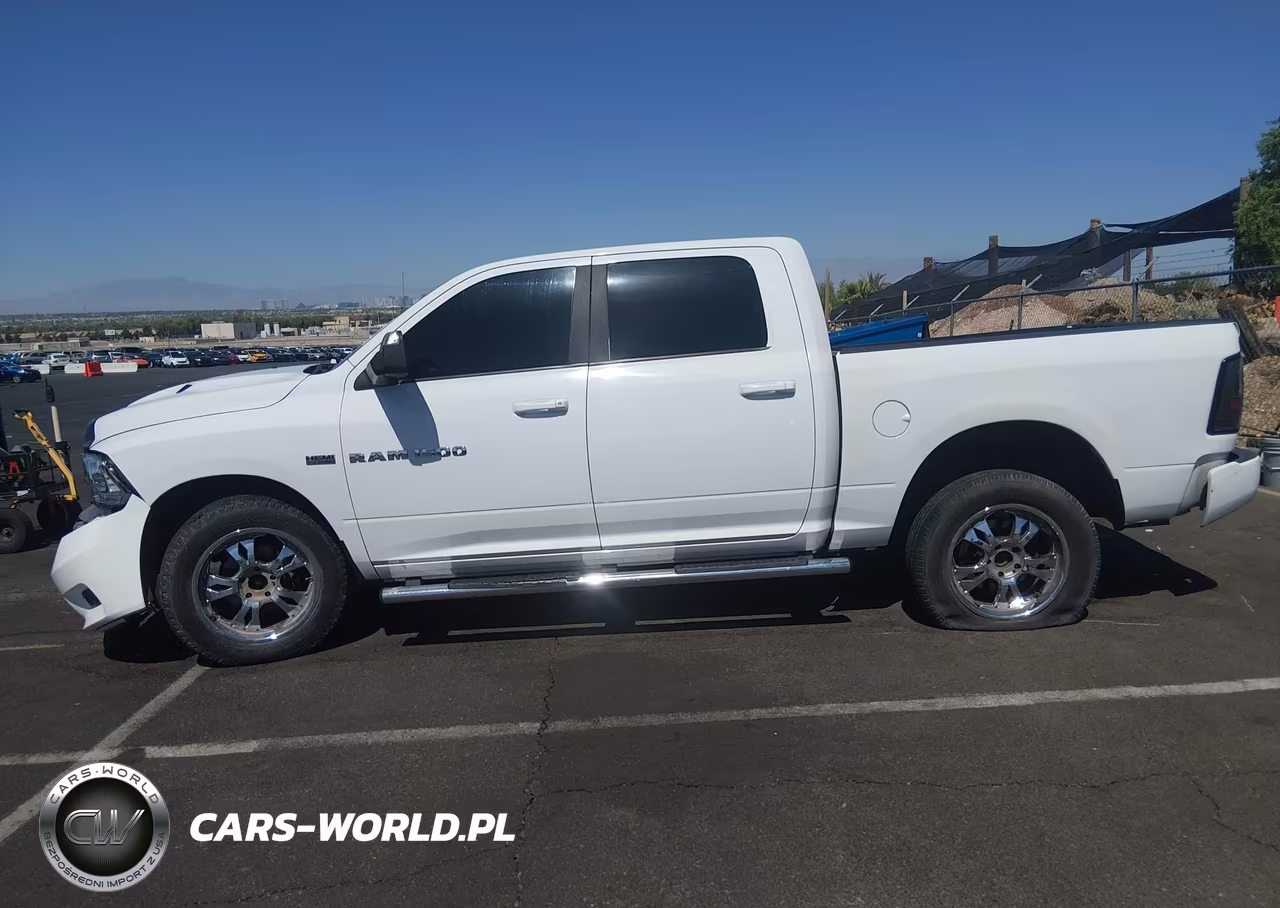 2011 Ram Ram 1500 Sport VIN:1D7RV1CT4BS581553 - 14