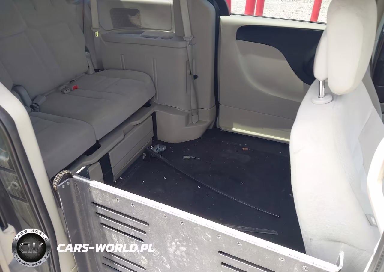 2015 Dodge Grand Caravan Se VIN:2C4RDGBG0FR685968 - 8
