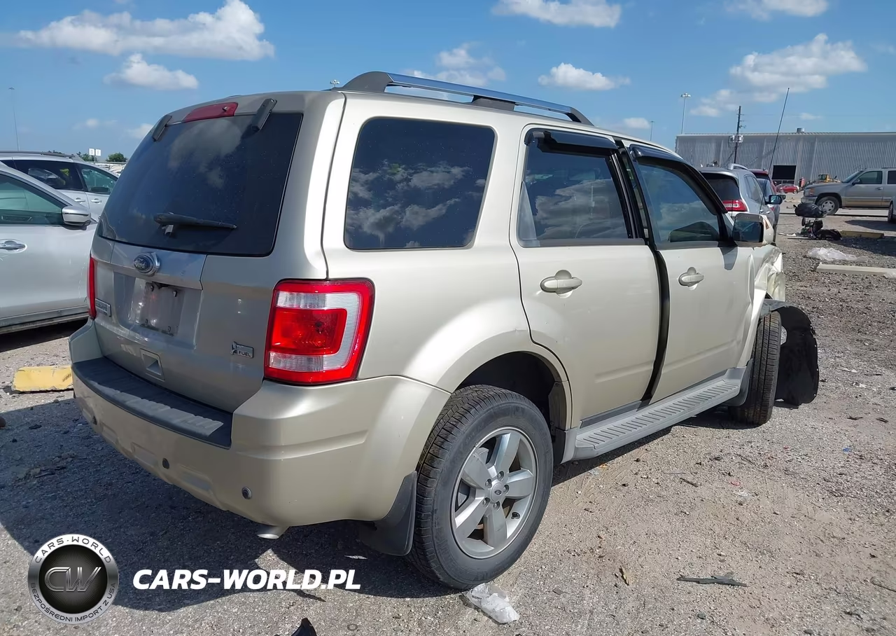 2011 Ford Escape Limited VIN:1FMCU9EG6BKA47810 - 4