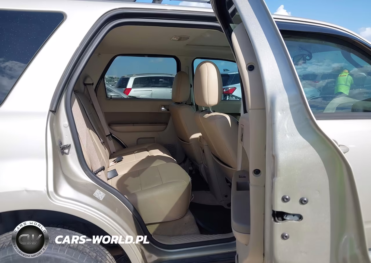 2011 Ford Escape Limited VIN:1FMCU9EG6BKA47810 - 8