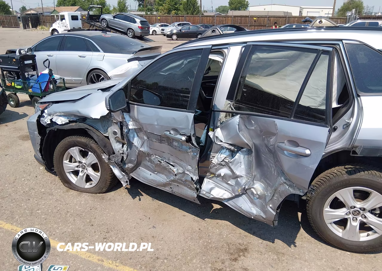 2021 Toyota Rav4 Xle VIN:2T3P1RFV2MC218821 - 6