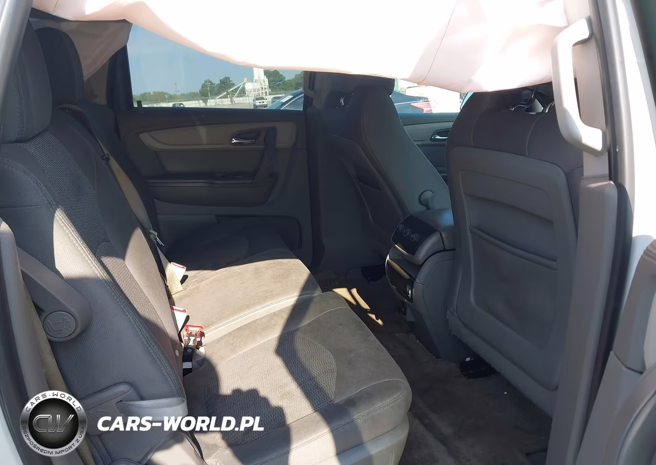 2017 Chevrolet Traverse Ls VIN:1GNKRFED1HJ202811 - 8