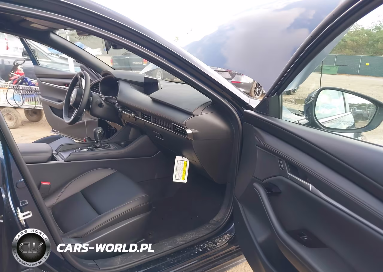 2026 Mazda Mazda3 2.5 S Select Sport VIN:JM1BPAKL0T1861193 - 5