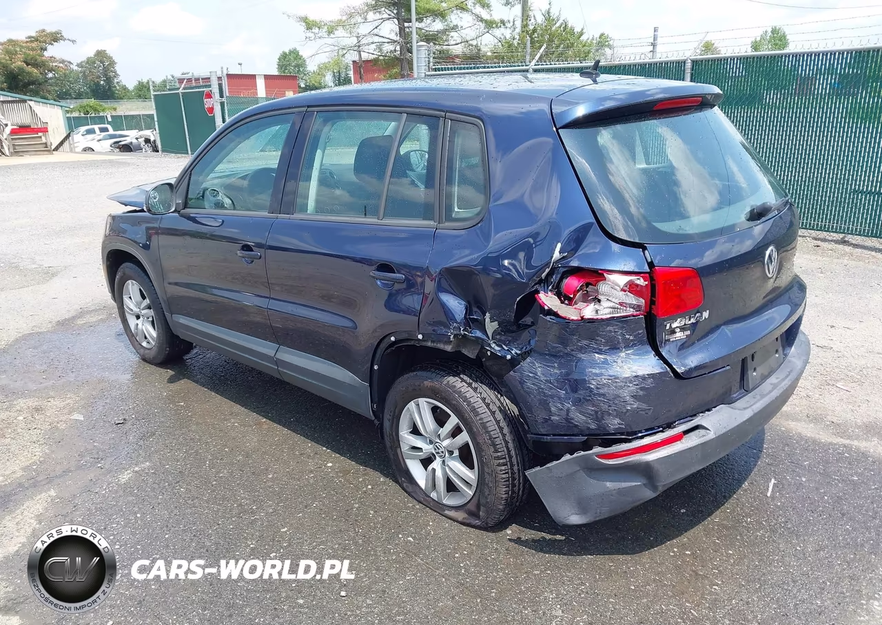 2013 Volkswagen Tiguan S VIN:WVGAV7AX5DW511390 - 3