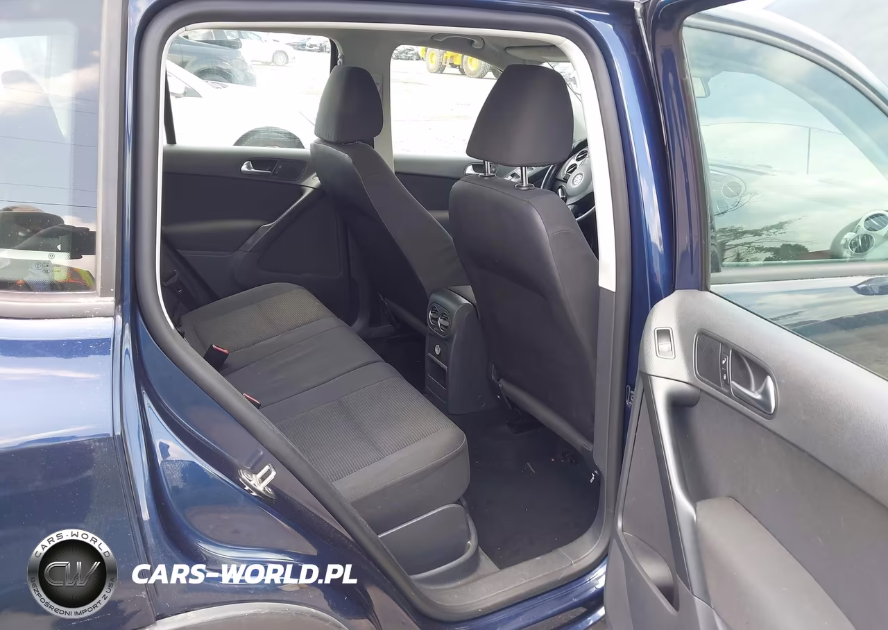 2013 Volkswagen Tiguan S VIN:WVGAV7AX5DW511390 - 8