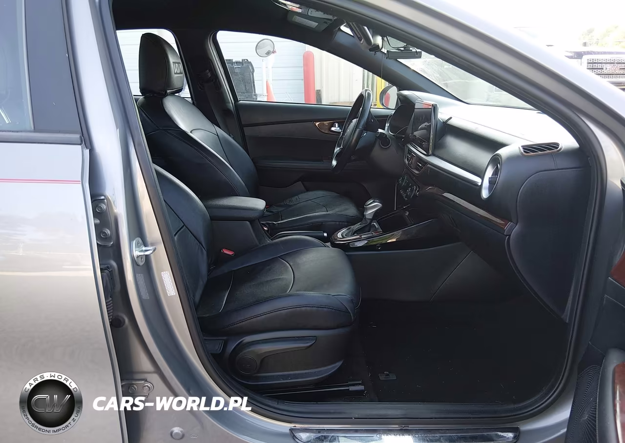 2022 Kia Forte Gt-Line VIN:3KPF54AD8NE481103 - 5
