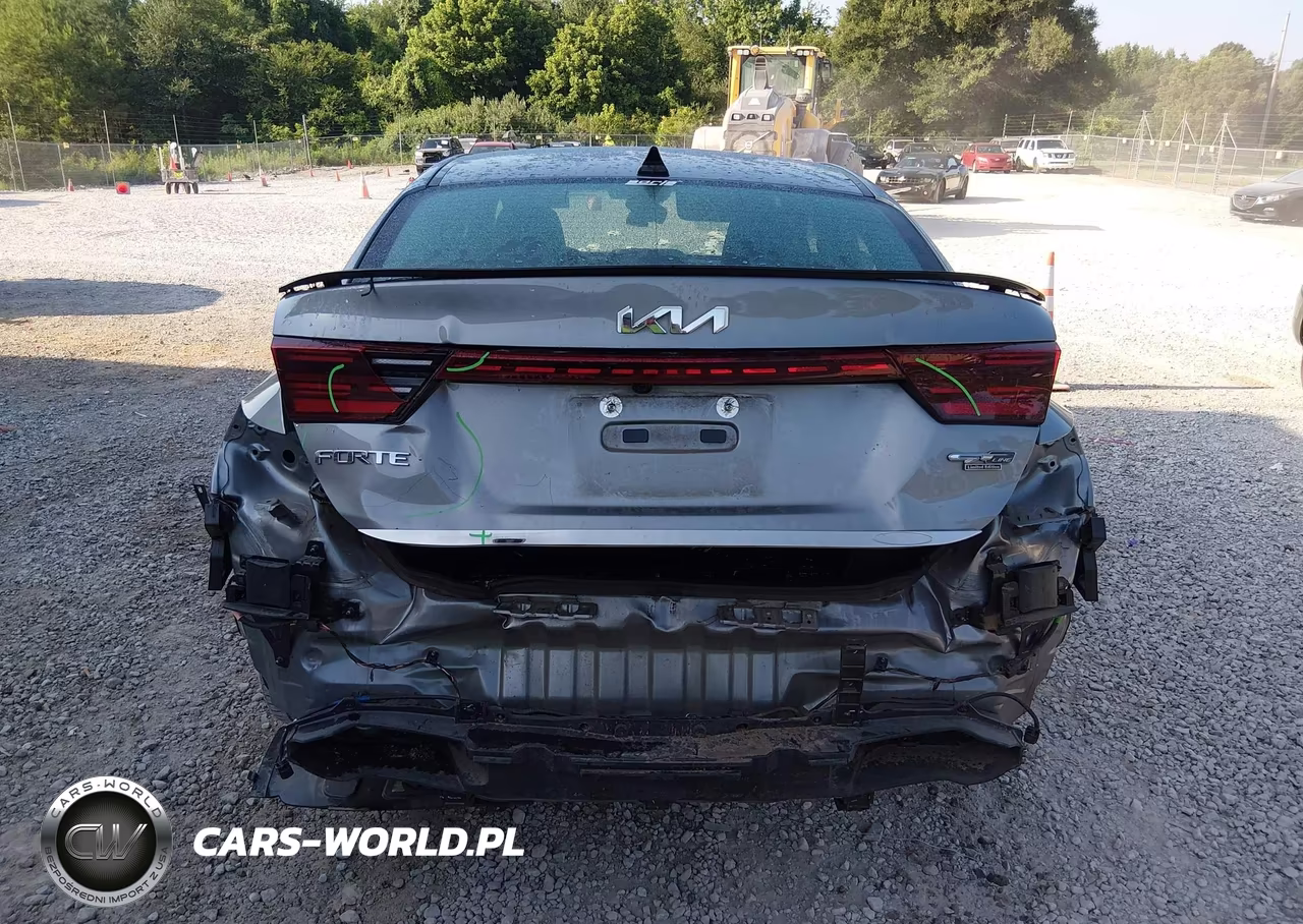 2022 Kia Forte Gt-Line VIN:3KPF54AD8NE481103 - 6