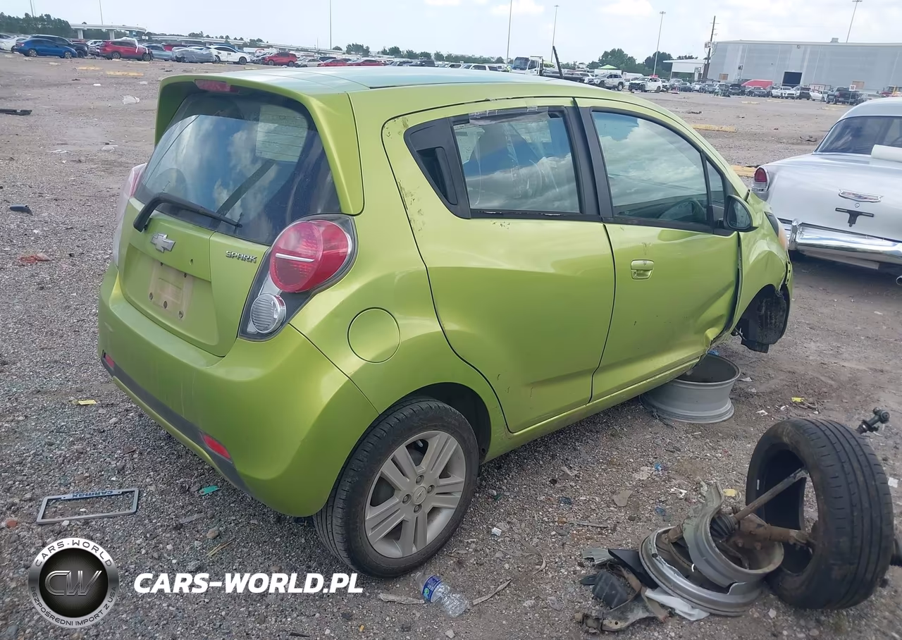 2013 Chevrolet Spark Ls Auto VIN:KL8CB6S96DC603425 - 4