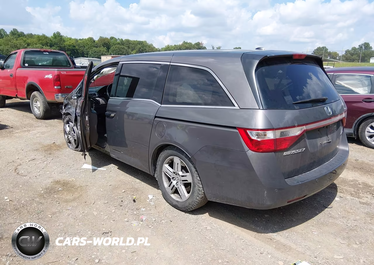 2012 Honda Odyssey Touring-Touring Elite VIN:5FNRL5H92CB013935 - 3