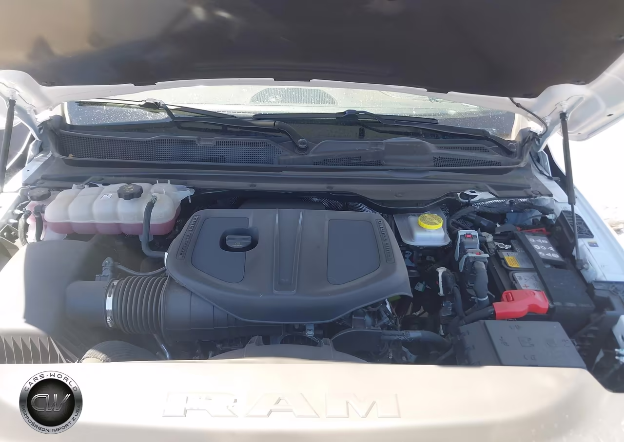 2026 Ram 1500 Laramie 4X4 5'7 Box VIN:1C6SRFJP5TN249079 - 10