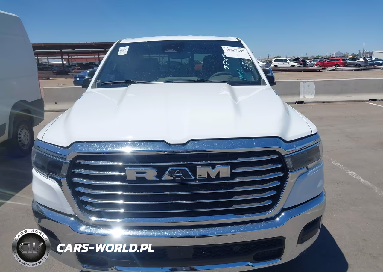 2026 Ram 1500 Laramie 4X4 5'7 Box VIN:1C6SRFJP5TN249079 - 11