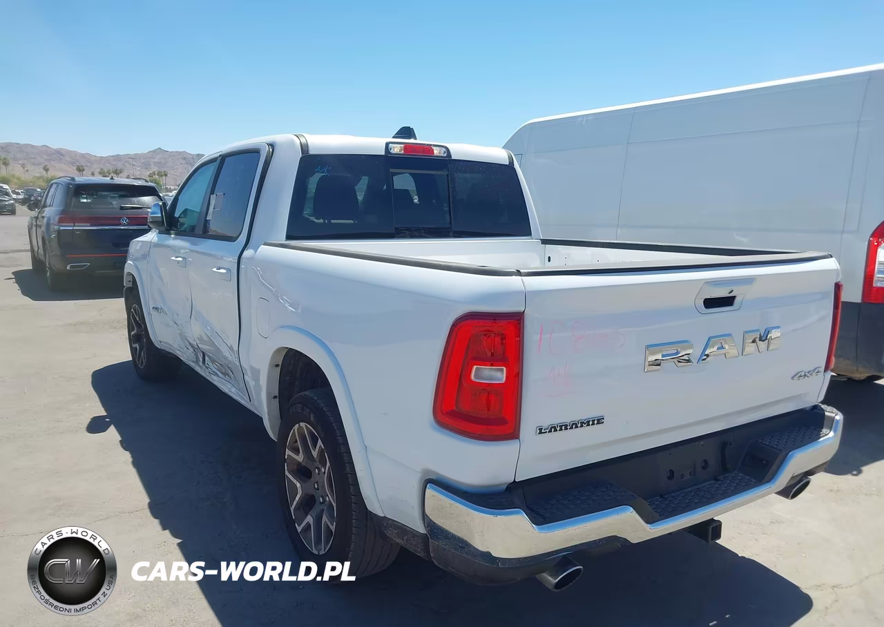 2026 Ram 1500 Laramie 4X4 5'7 Box VIN:1C6SRFJP5TN249079 - 3