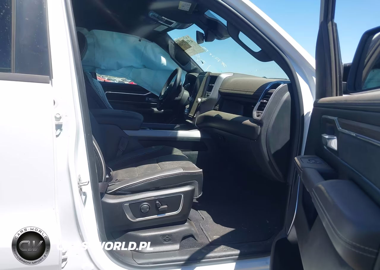 2026 Ram 1500 Laramie 4X4 5'7 Box VIN:1C6SRFJP5TN249079 - 5