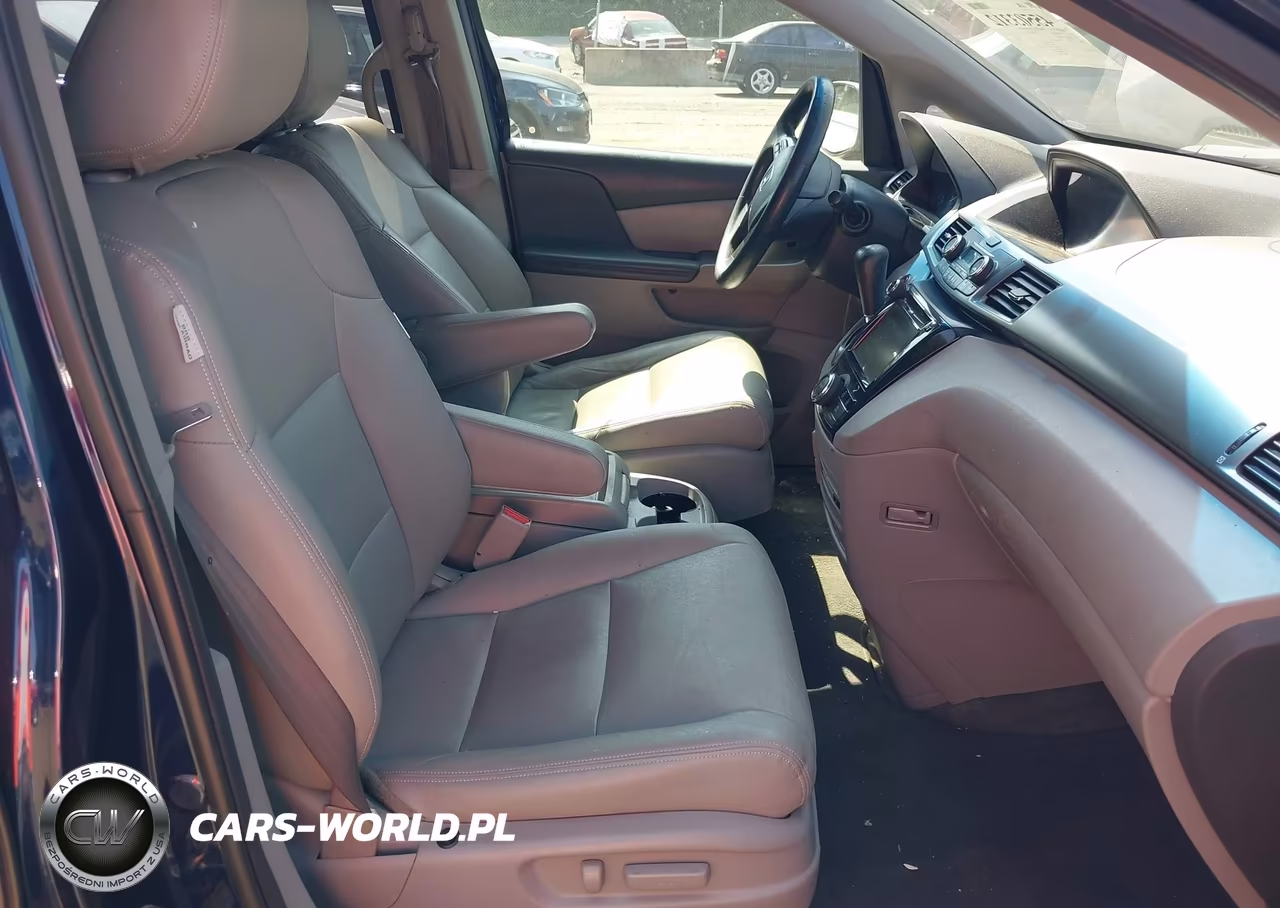 2017 Honda Odyssey Se VIN:5FNRL5H3XHB016438 - 5