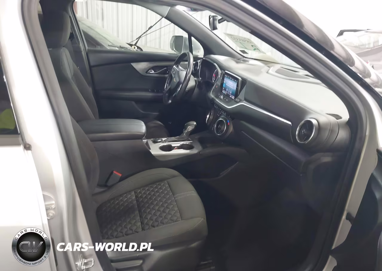 2019 Chevrolet Blazer VIN:3GNKBBRA5KS696822 - 5