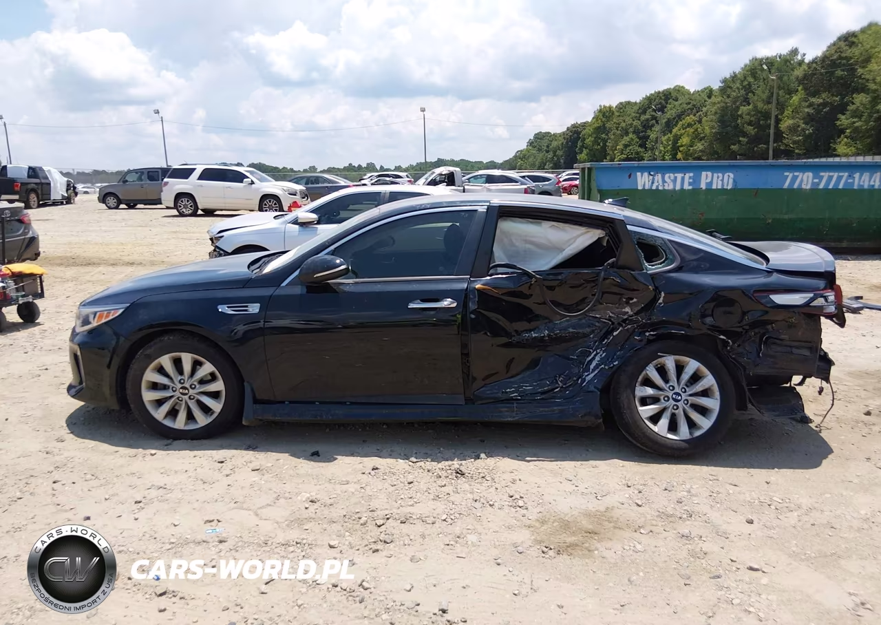 2018 Kia Optima S VIN:5XXGT4L31JG190183 - 14