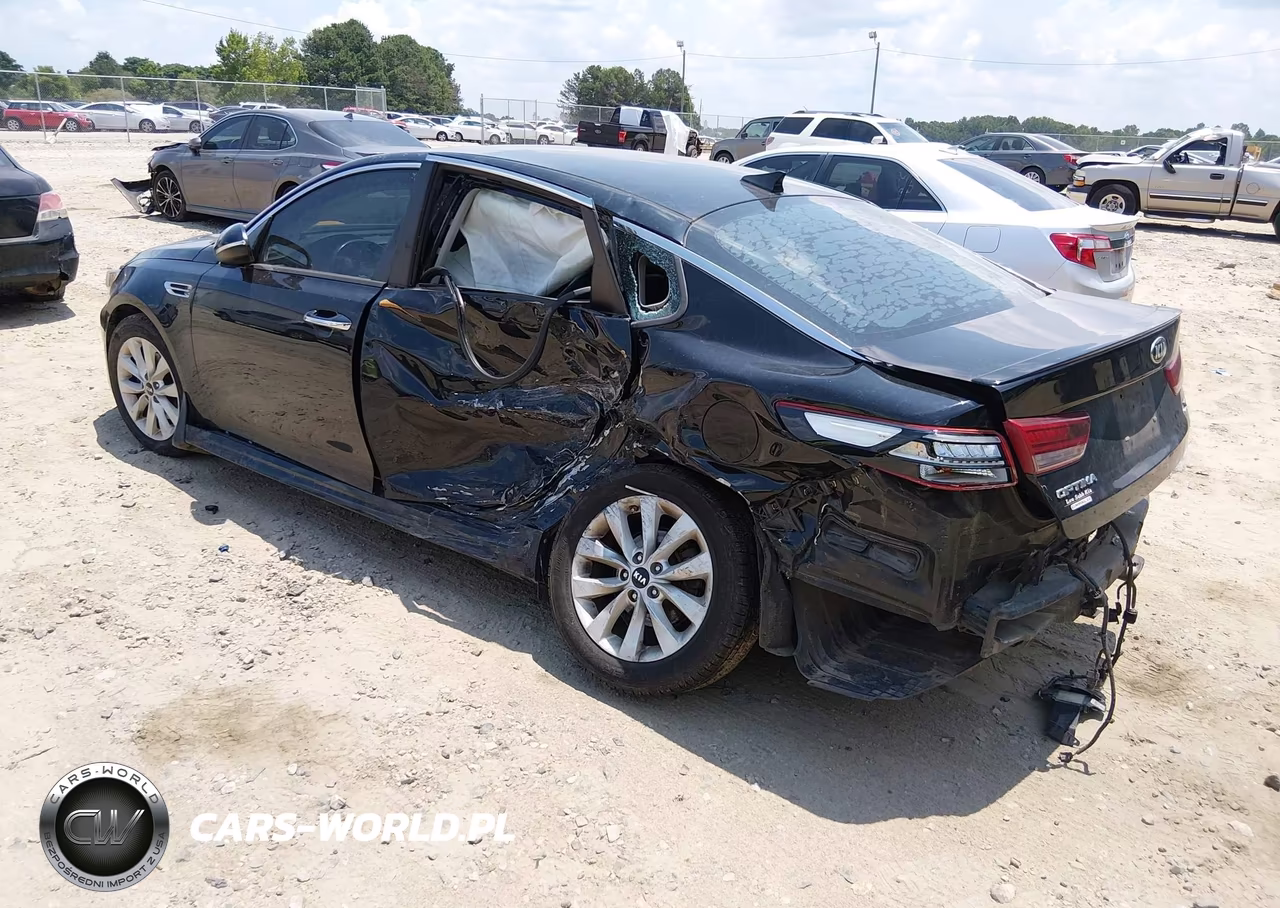 2018 Kia Optima S VIN:5XXGT4L31JG190183 - 3